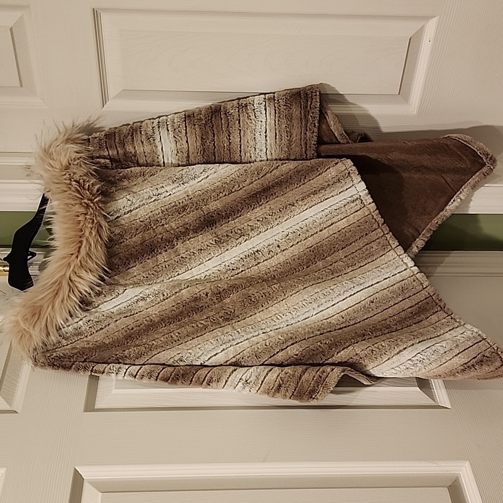 Faux fur cape
